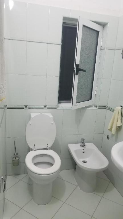 Alliaj * Vlorë
